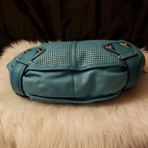 💋♥️B Makowsky Bag 💋♥️ - Picture 3 of 9